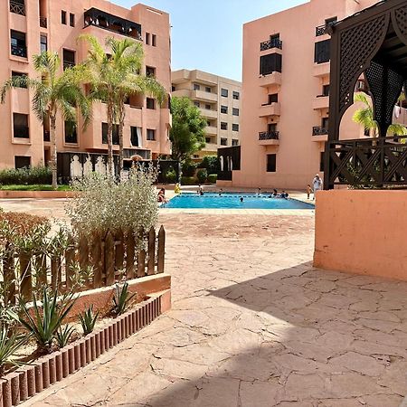 Oasis De Detente Avec Terrasse Et Vue Sur Piscine Marrakesh Extérieur photo