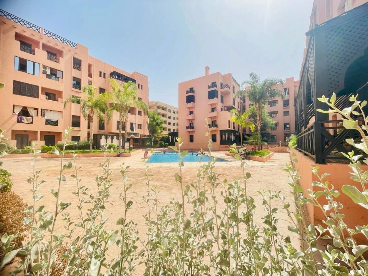Oasis De Detente Avec Terrasse Et Vue Sur Piscine Marrakesh Extérieur photo