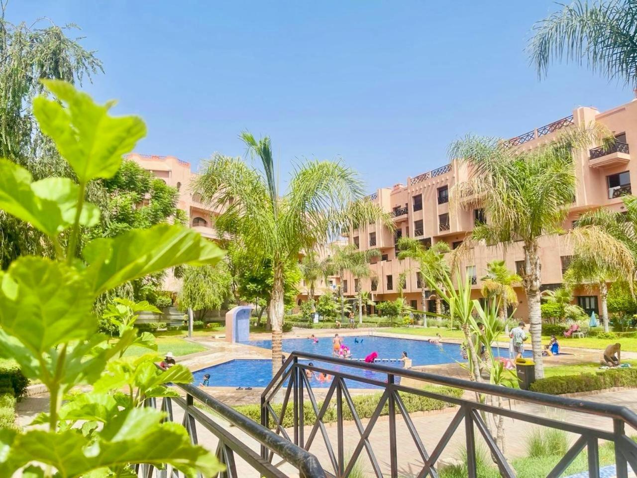 Oasis De Detente Avec Terrasse Et Vue Sur Piscine Marrakesh Extérieur photo