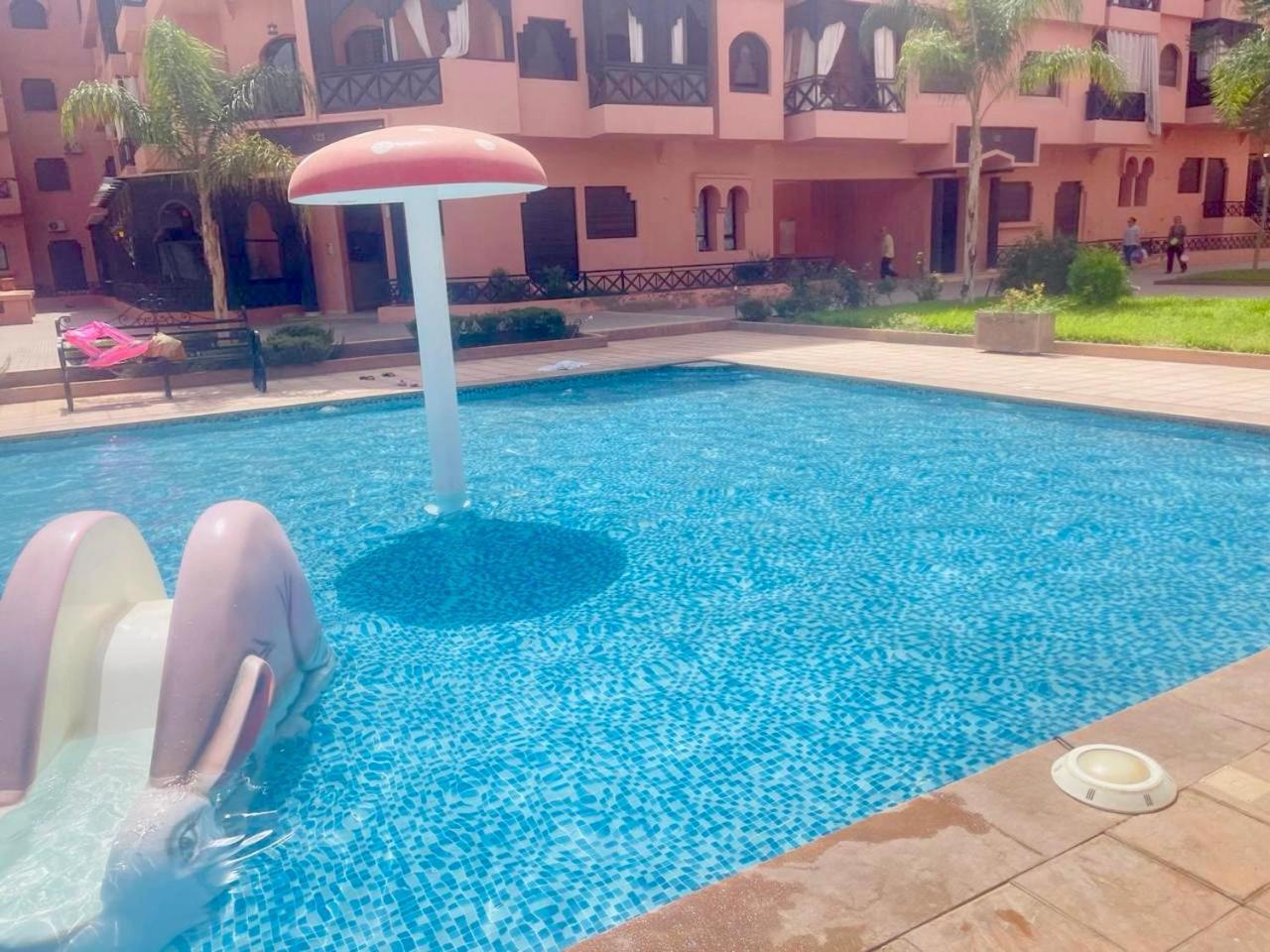 Oasis De Detente Avec Terrasse Et Vue Sur Piscine Marrakesh Extérieur photo